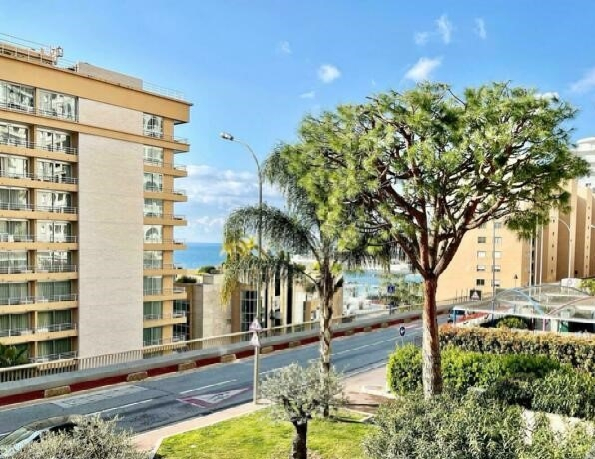 Dotta 6+ rooms apartment for rent - FLORESTAN - Larvotto - Monaco - img007